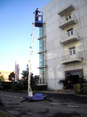 Compact protable 10 m Aluminum Alloy single mast lift vertical mast lift manlift aerial work platform
